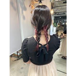 こなれ編み込みツインテール【高田馬場　lok】