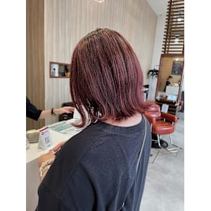 【秋レッドブラウン/佐藤杏丸】