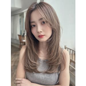 ブリーチなしレイヤーカットロングレイヤー内巻きレイヤー - Violet 横浜店【バイオレット ヨコハマテン】掲載中