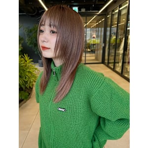 ぱっつん前髪ウルフレイヤーウルフカットウルフミディアム