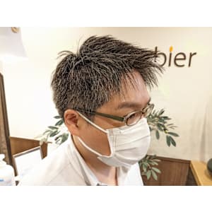 ビジネスマン向けソフモヒスタイル - Barbering Method produce byヘアサロン大野【バーバリングメソッド プロデュースバイヘアサロンオオノ】掲載中