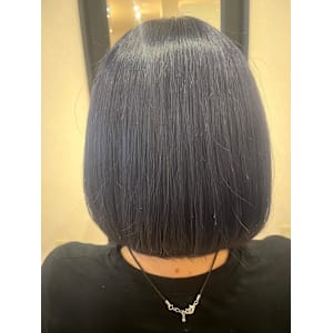 ブルーブラック