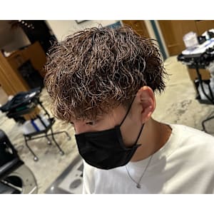 波巻スパイラルパーマ【SHIFT】