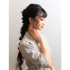 編み下ろしトレンドスタイル