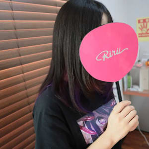 推しは、星野アイPurpleインナーカラー お客様のご紹介