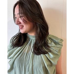 艶髪レイヤースタイル