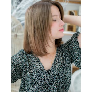 オリーブカラーで大人かわいいツヤ髪ボブディ　秋色