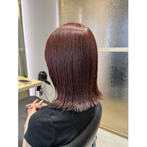 レッドブラウン