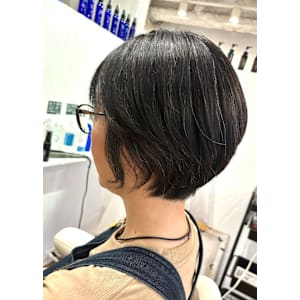 大人ショートヘア