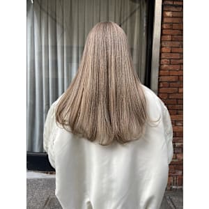 ブリーチブロンドカラー/ホワイトミルクティーkeshiki