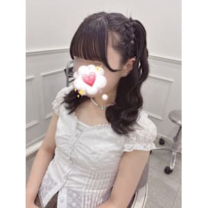 ぱっつん前髪×流しサイドバング＊まゆ