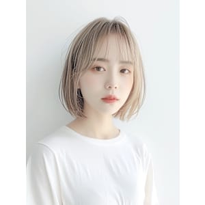 大人可愛いハイトーンボブ