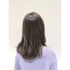 フォギーベージュ