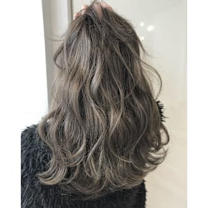 BRAVE福岡 天神店×ロング