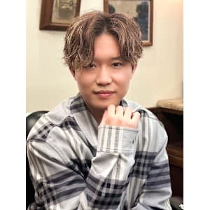 ナチュラルツイストセンターパート