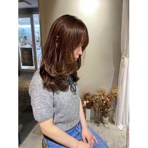 《花屋併設》ゆるふわフェミニンレイヤーカット