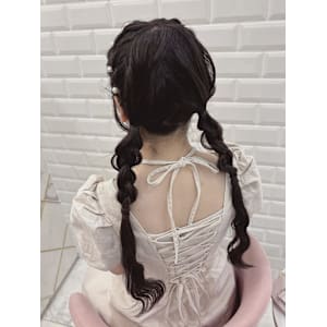 編み込みおさげヘア＊まゆ