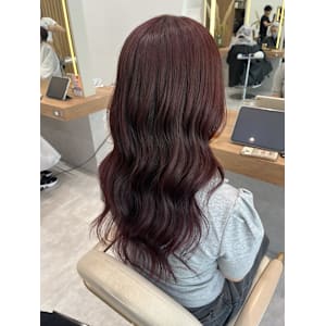 ボルドーカラー