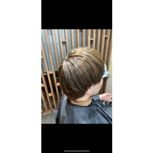 アッシュベージュカラー