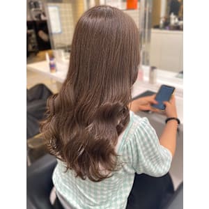 マロンベージュ　コテ巻き　ダブルカラー　艶トリートメント