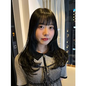 ナチュラルでエレガントロングレイヤー