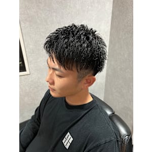 アップバングショート