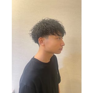 メンズマッシュ×ツイスパ