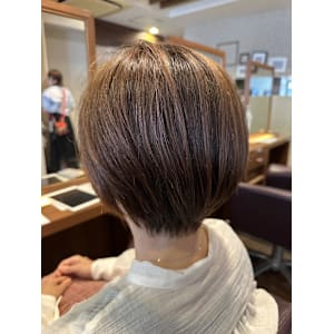矯正ショートボブ 