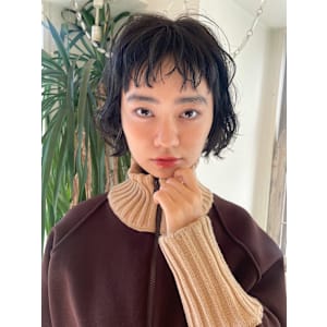 秋のオン眉ボブパーマ