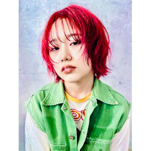 【おしゃれ上級者】ボブレイヤー×ビビットカラー