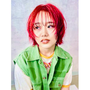 【おしゃれ上級者】ボブレイヤー×ビビットカラー