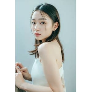 グレージュナチュラルストレート