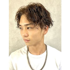 センターパートアップバングマッシュツイストパーマツイスパ