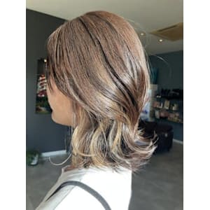 ROSE HIP 姪浜×ミディアム