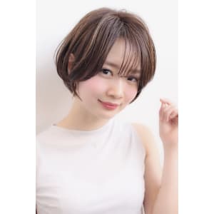 ショートボブ