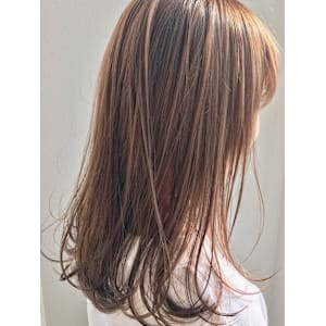 フェミニティーベージュ/keshiki大名KAZU