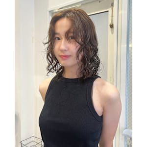 パーマで簡単スタイリング / AMI