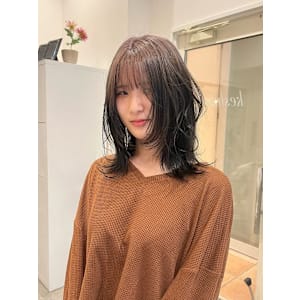 トレンドルーツカラー / keshiki AMI