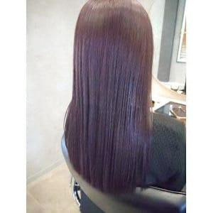 ストロベリーチョコレートカラー×ストレートヘア