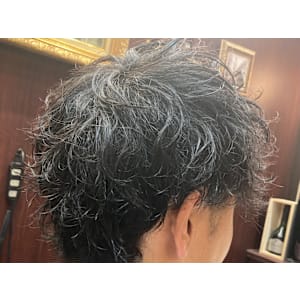 MEN'Sミドルスキンフェードばちばちスタイル　銀座/有楽町