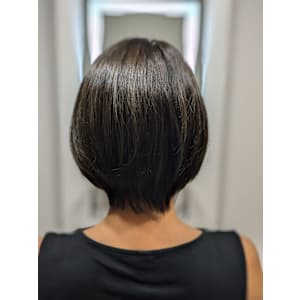 艶髪アクティブショート✕深みカーキ