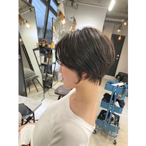 くびれショート【高田馬場　lok】