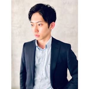 大人ビジネスショート