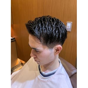 銀座　理容室　ツーブロック