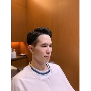 銀座　理容室　ツーブロック