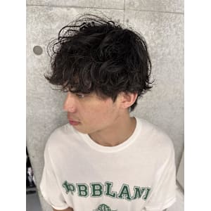 外国人風スパイラルパーマ