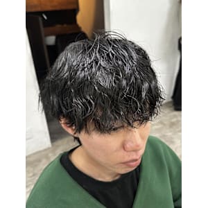 20代韓流☆ツイストパーマショートマッシュアッシュブラック