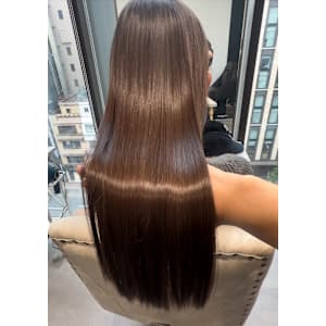 カット＋アルカリ酸熱トリートメント