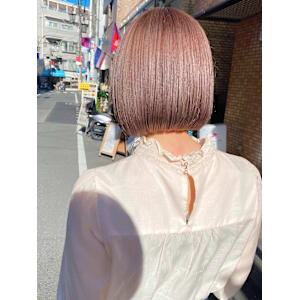 ダブルカラー透明感ツヤイルミナカラー切りっぱなしボブ