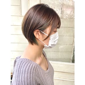 2024秋人気ショートヘア艶カラー